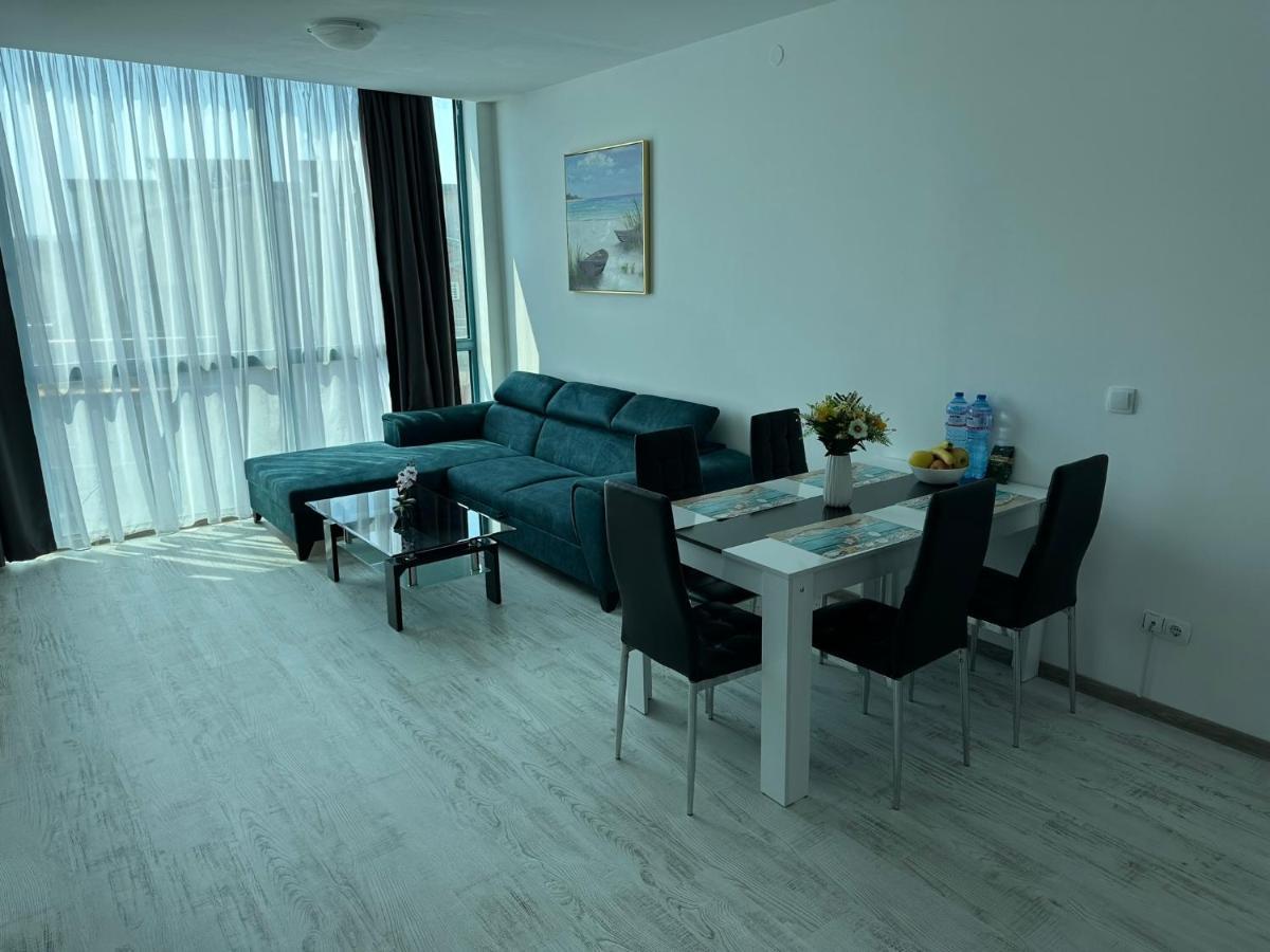 Spacious And Cozy Apartment In Complex Del Sol พรีมอร์สโก ภายนอก รูปภาพ